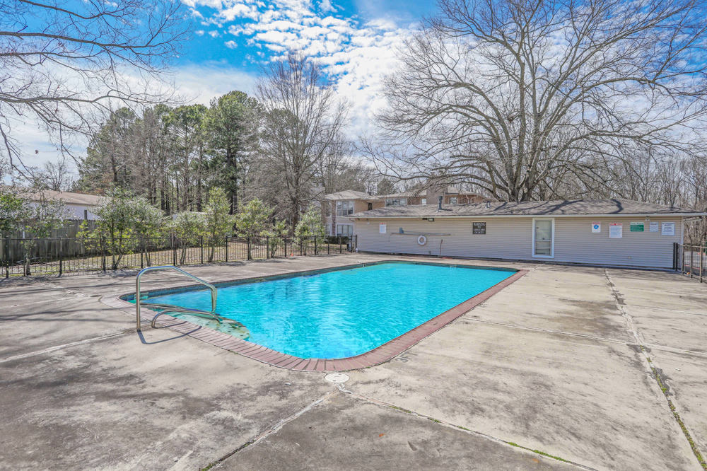 Summit-Town-Country 01